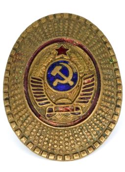Cap badge of a member of the Soviet Army, undated